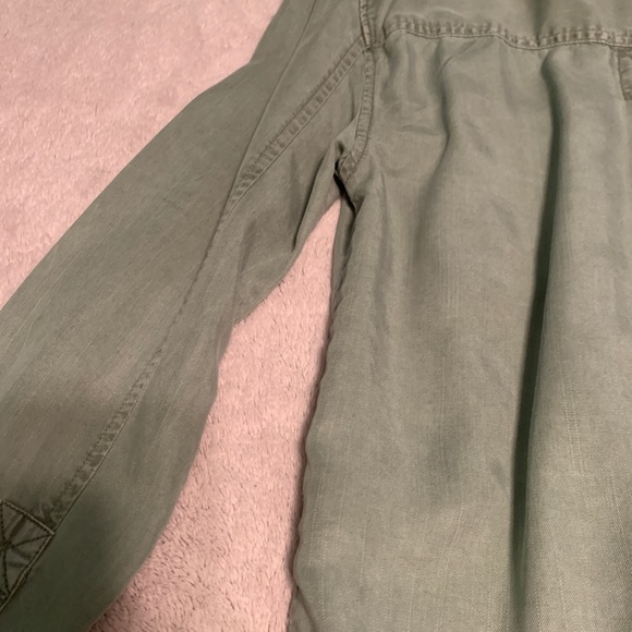 Button up - Picture 6 of 6